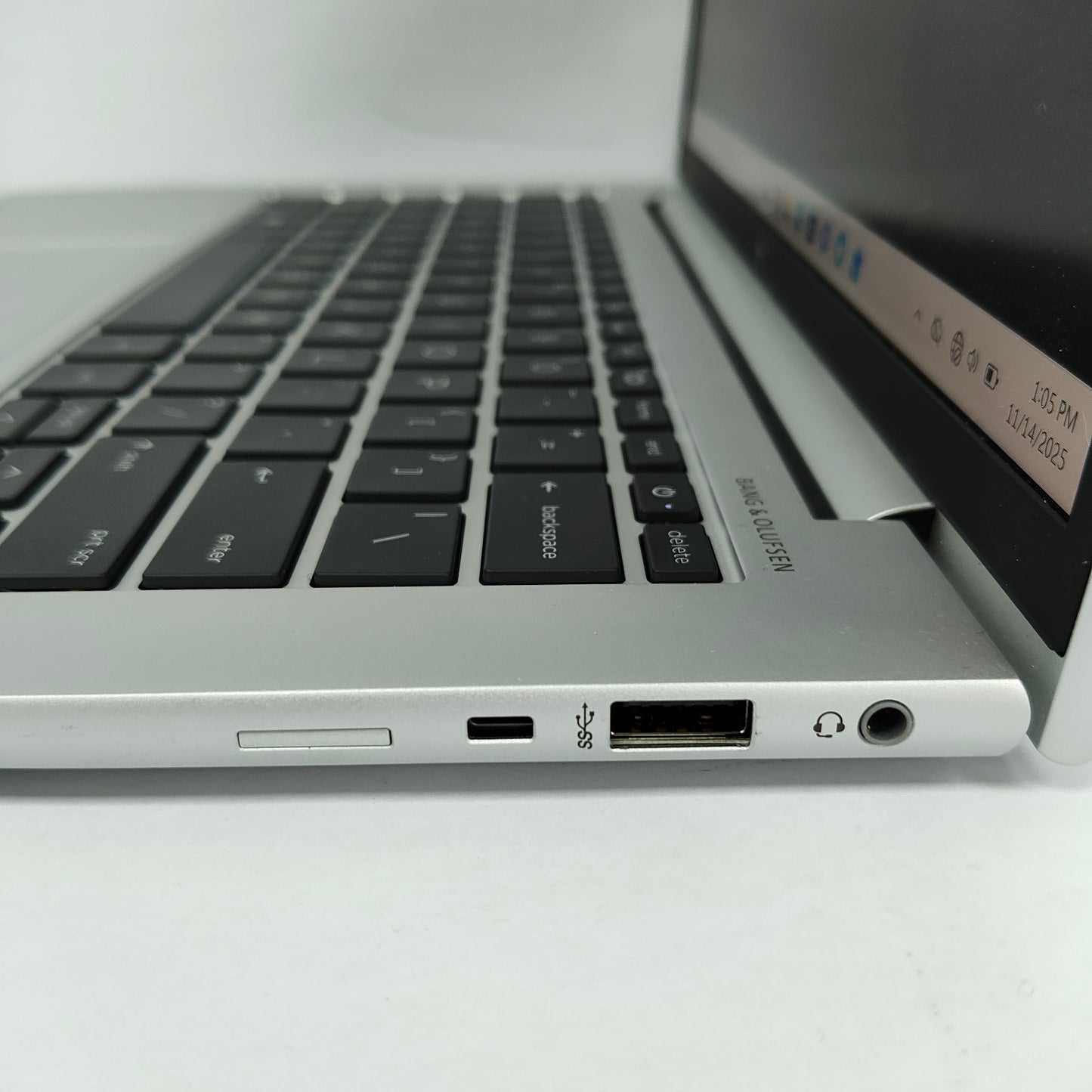 HP EliteBook 6W4D2UA#ABA 14" Ryzen 5 Pro 5650U 2.9GHz 16GB RAM 512GB SSD